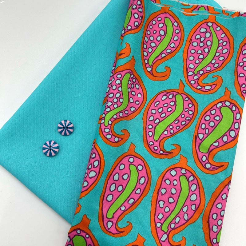 Fat Quarter Duo + 2 Kaffe Buttons: Kaffe Fassett Collective 'Pasha Paisley' Aqua + Aqua option