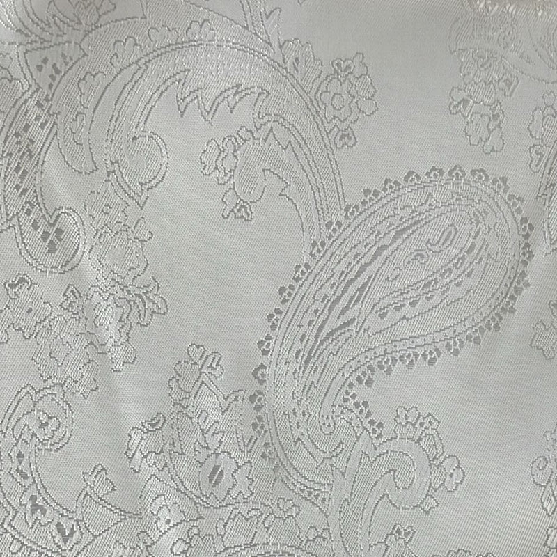 WAREHOUSE CLEARANCE: Jacquard Paisley in White: 3 METRE PRECUT