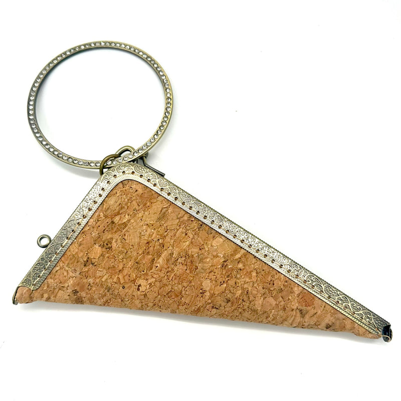 HARDWARE: L-Shape Kissing Clasp Wristlet Frame: Antique Bronze LARGE: 18.5cm