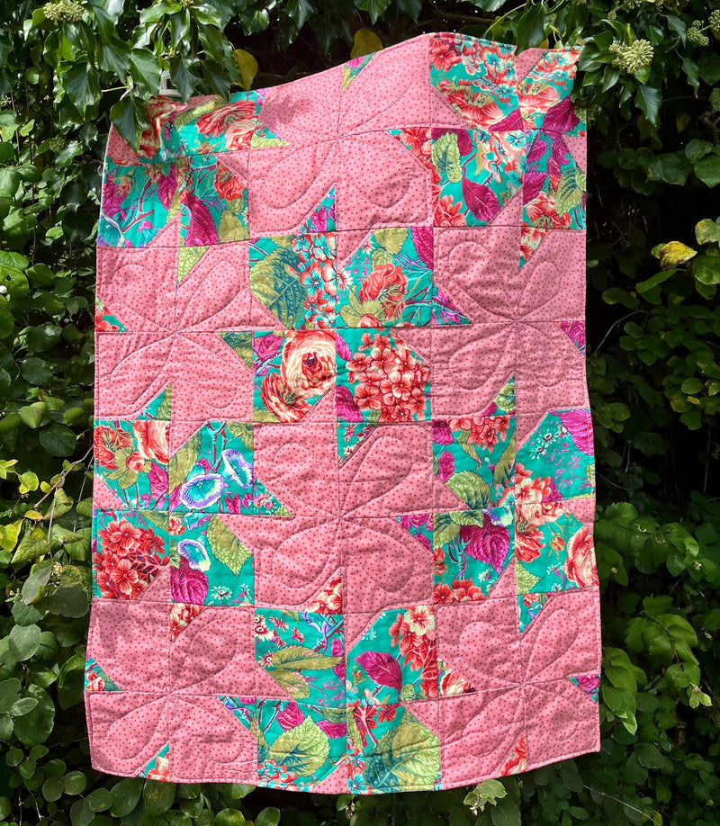 INSTRUCTIONS: Spinning Daisies Quilt Pattern: PRINTED VERSION