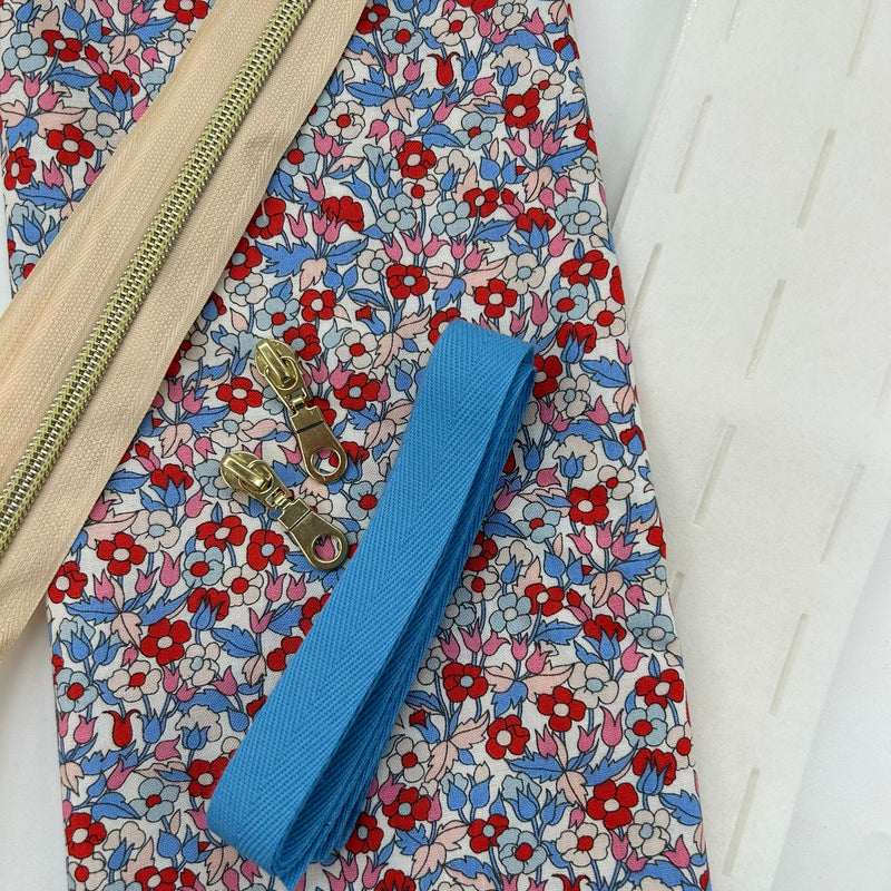 FABRIC KIT + HARDWARE: See Through Project Holder: Liberty | Carnaby Collection 'Piccadilly Poppy' Blues and Reds 941B