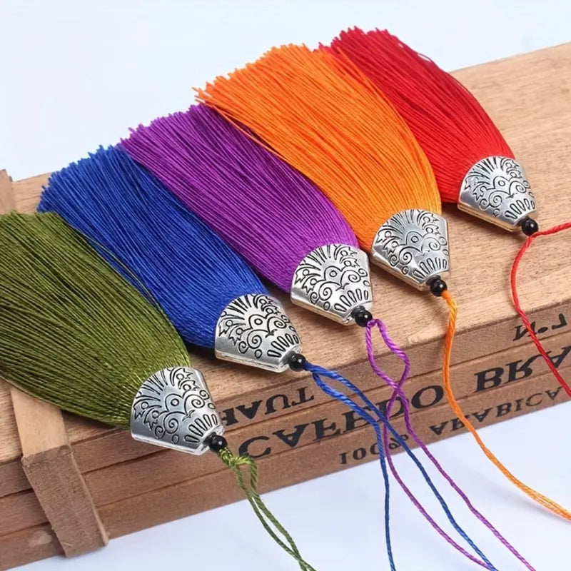 HARDWARE: 20-Piece 8cm Silky Smooth Fish Head Tassels