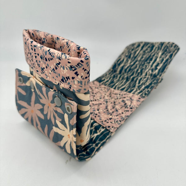 SAMPLE SALE: AB17: Mug Carry travel caddy | Nina Raby for Dashwood Studio 'Woodland Notions' fabrics