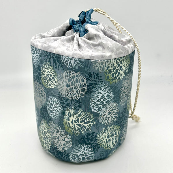 SAMPLE SALE: AI18: Fold Down Storage Caddy | Robert Kaufman Wishwell: Winterstone 'Pine Cones'