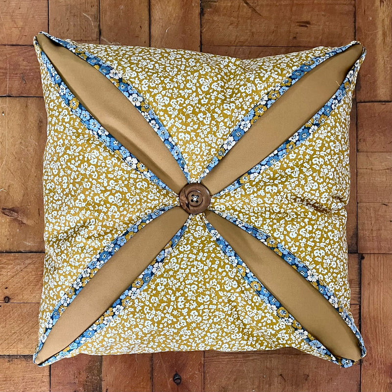 INSTRUCTIONS: Reversible Cathedral Window Style Cushion: PRINTED VERSION