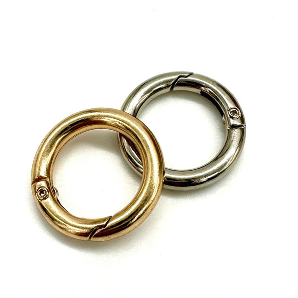 HARDWARE: Pair of Spring O-Rings: 20mm: One Gold colour, One Silver colour