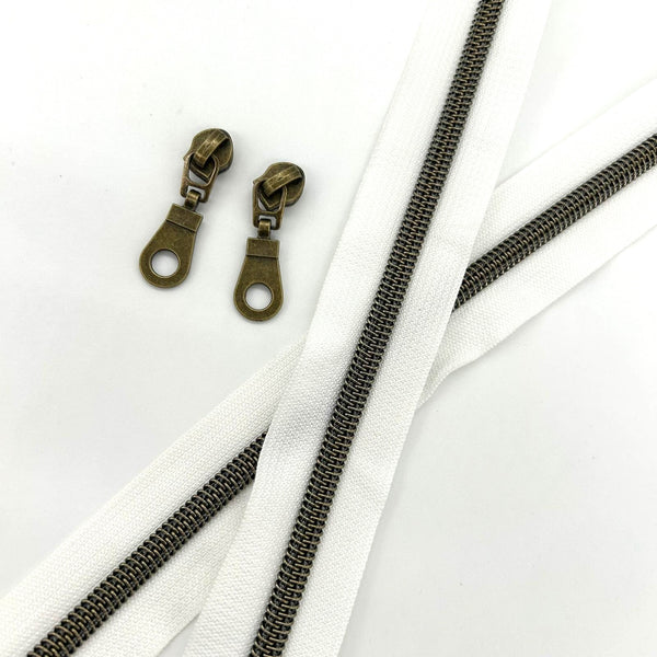 ZIP BUNDLE: 1 METRE Size 5 WHITE Zipper Tape with GUNMETAL Teeth + 2 Gunmetal Circle Cutout Pulls