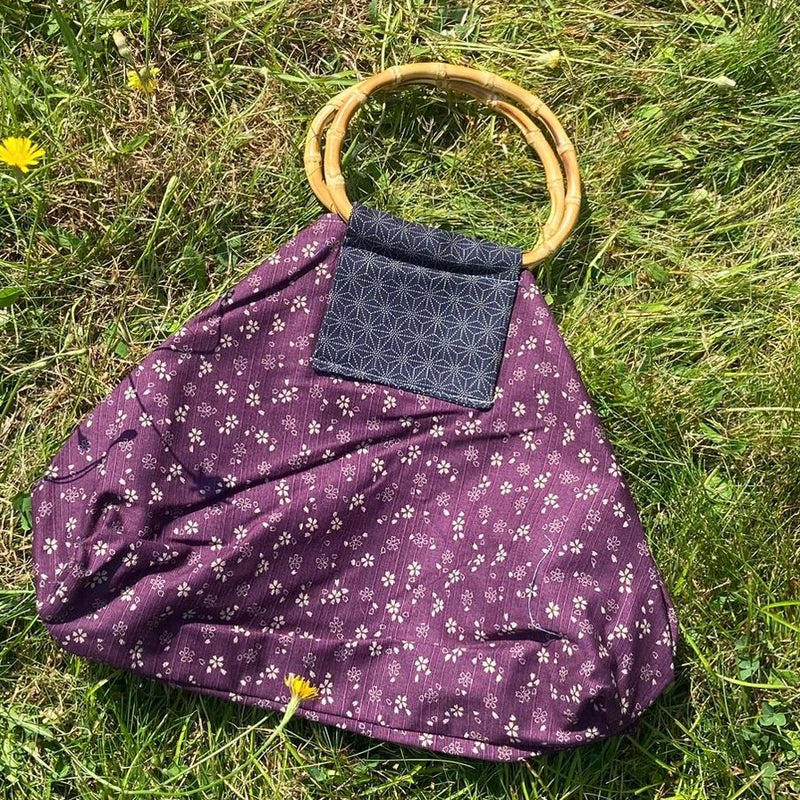 SAMPLE SALE: 26AB: Bamboo Handle Bag: Sevenberry | Kasuri Cotton Printed Shantung 'Two Sided Mini Flower' Purple/Blue